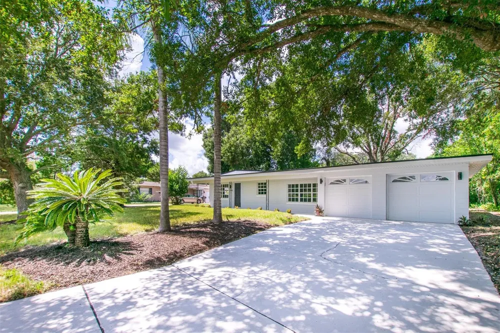 1008 BERWYN ROAD Orlando, FL 32806