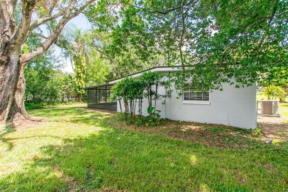 1008 BERWYN ROAD Orlando, FL 32806
