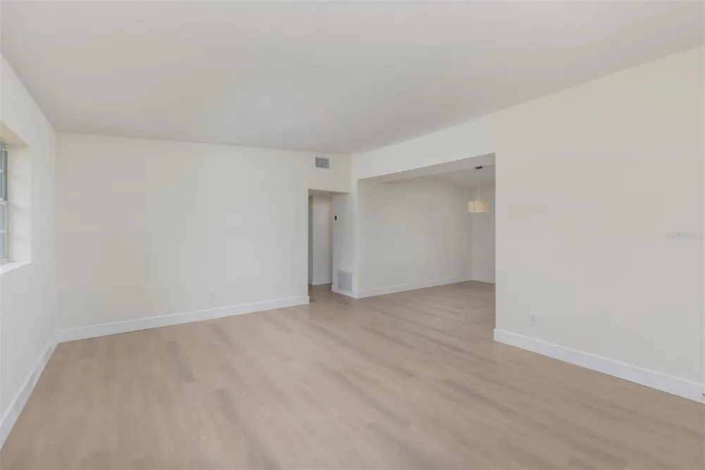 1008 BERWYN ROAD Orlando, FL 32806