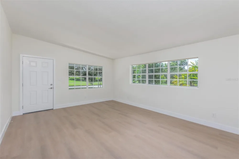 1008 BERWYN ROAD Orlando, FL 32806