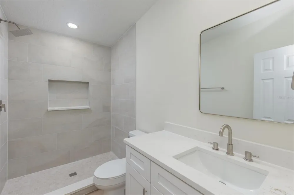 1008 BERWYN ROAD Orlando, FL 32806
