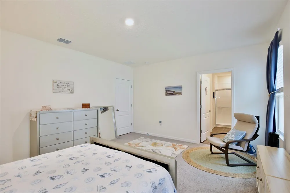 5356 HAYLOFT DRIVE Apopka, FL 32712