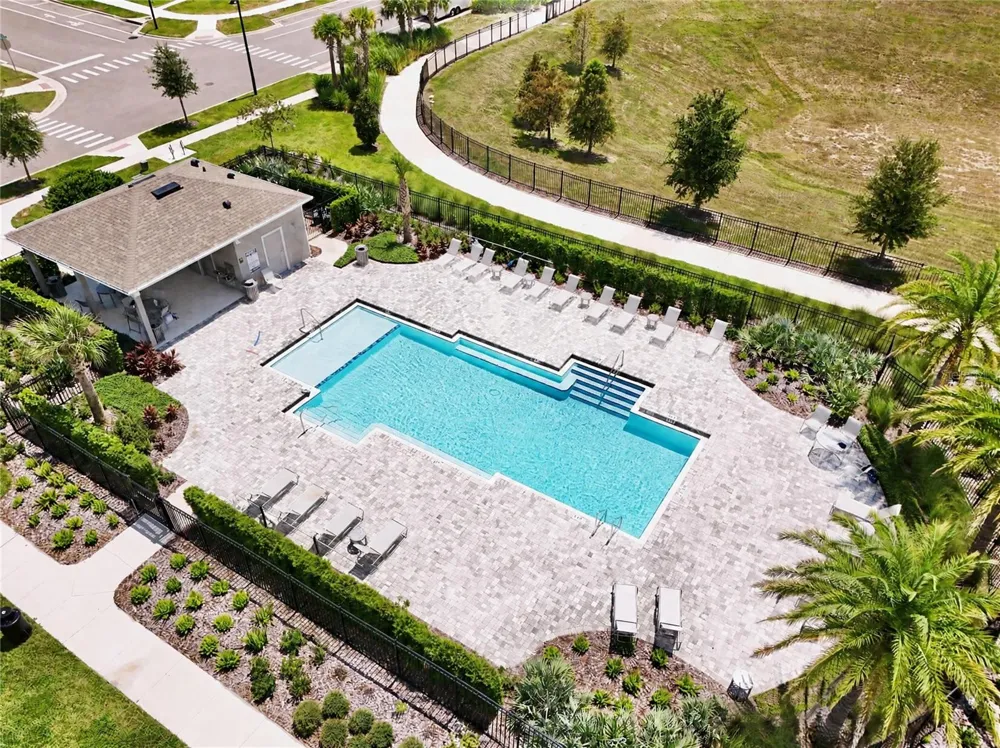 5356 HAYLOFT DRIVE Apopka, FL 32712