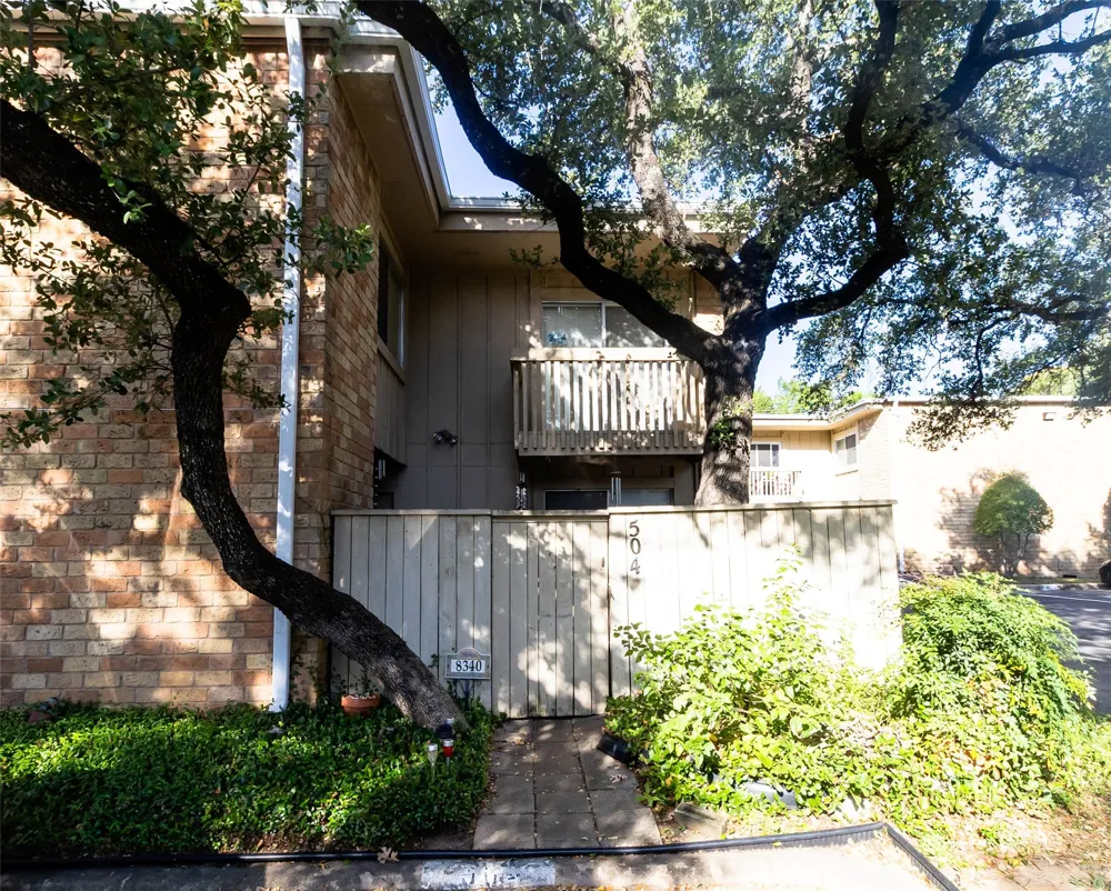 8340 Fathom Circle #504 Austin, TX 78750