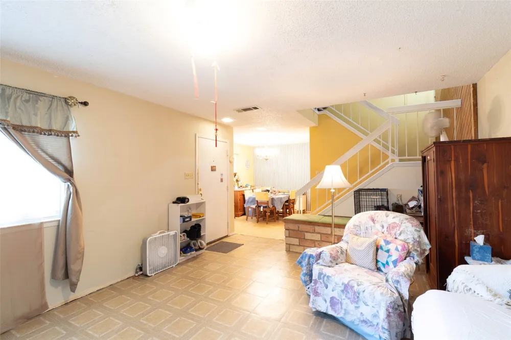8340 Fathom Circle #504 Austin, TX 78750