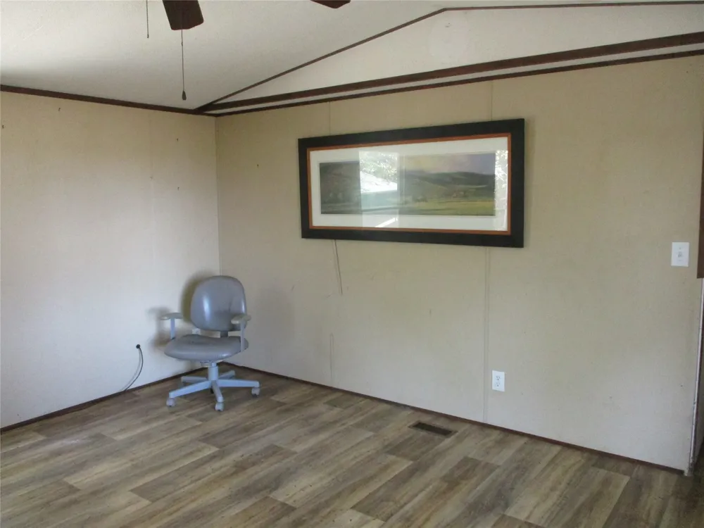 2379 FM 515 Emory, TX 75440