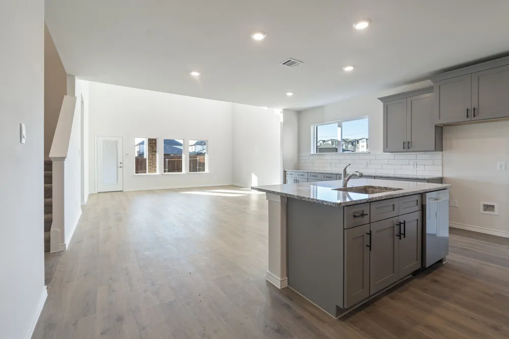 3674 Zenith Drive Grand Prairie, TX 75052