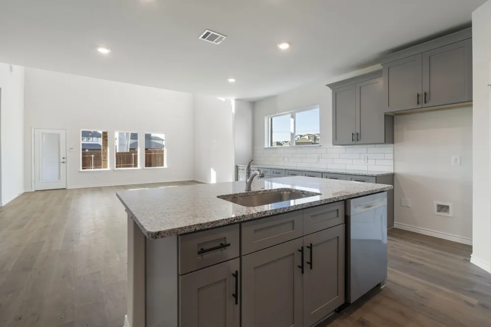 3674 Zenith Drive Grand Prairie, TX 75052