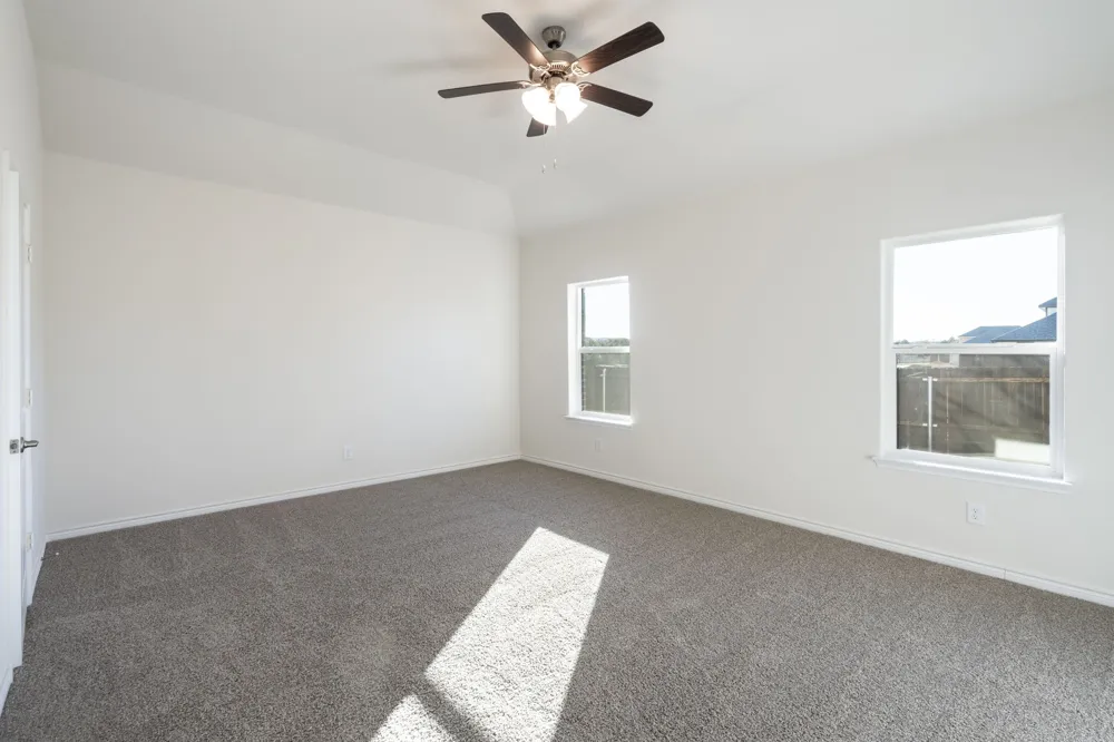 3674 Zenith Drive Grand Prairie, TX 75052
