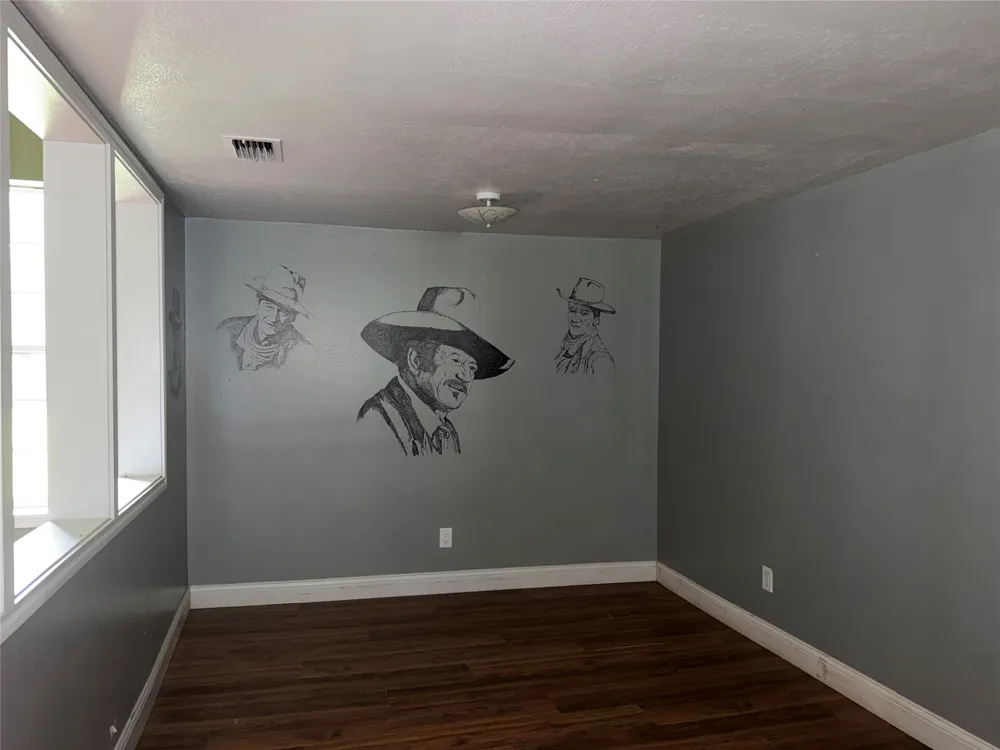 2071 W Point Tap Road Palestine, TX 75803