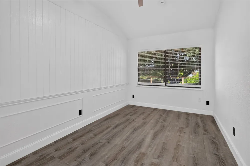 1800 Tree Line Drive Carrollton, TX 75007