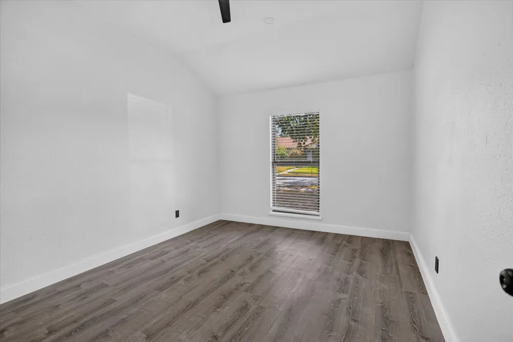 1800 Tree Line Drive Carrollton, TX 75007