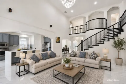 1505 Isaac Lane