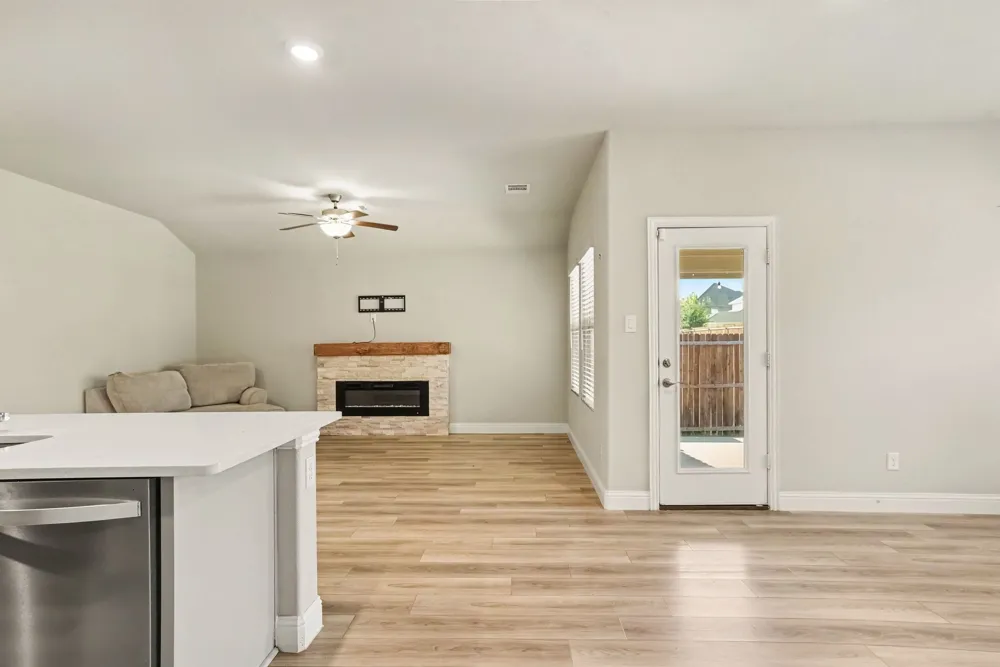 1421 Rolling Fox Drive Forney, TX 75126