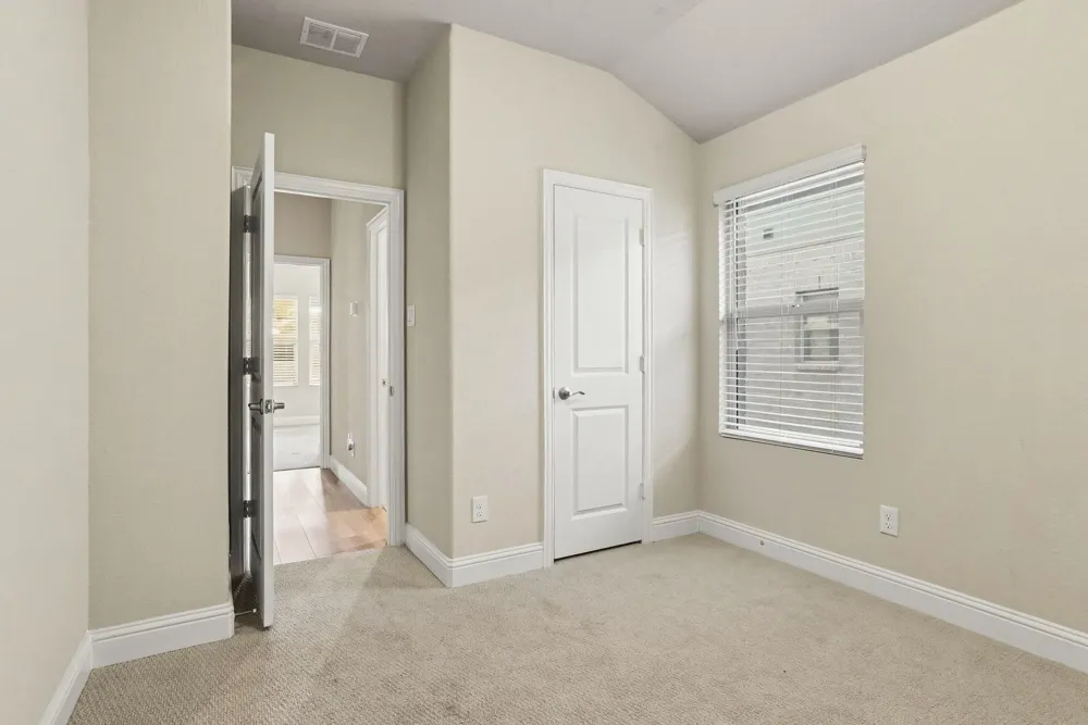 1421 Rolling Fox Drive Forney, TX 75126