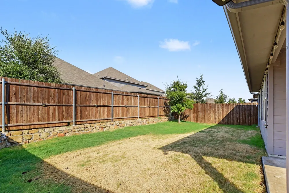 1421 Rolling Fox Drive Forney, TX 75126