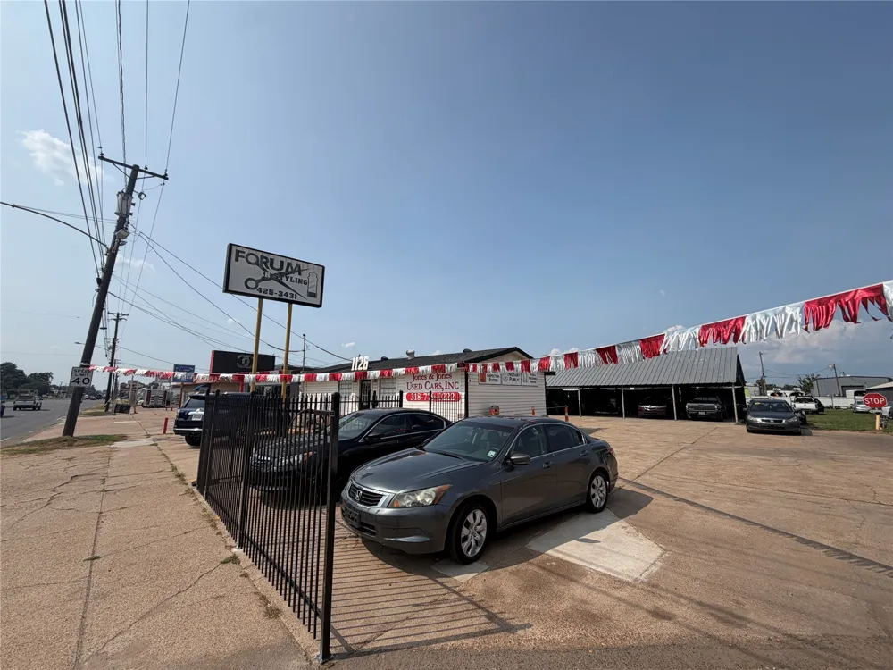 1126 Market Street Shreveport, LA 71107