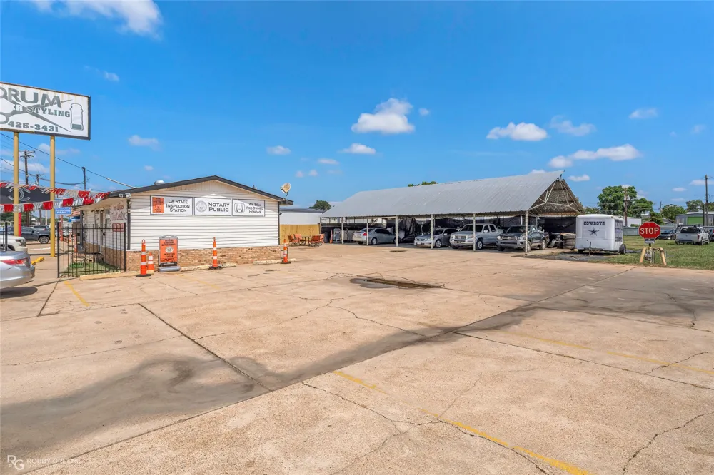 1126 Market Street Shreveport, LA 71107