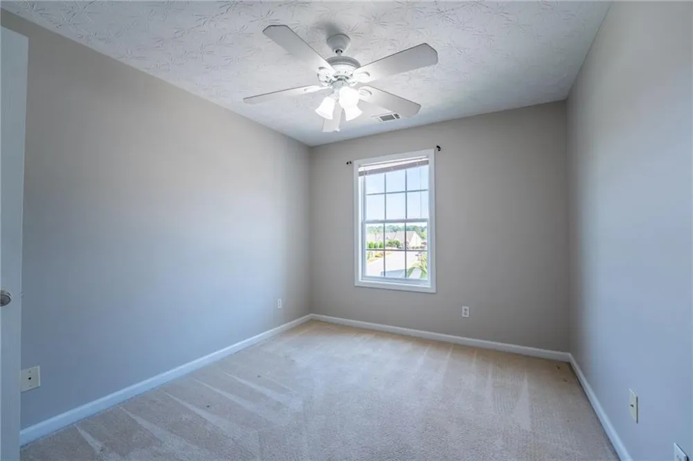 4 Madaline Lane Dawsonville, GA 30534