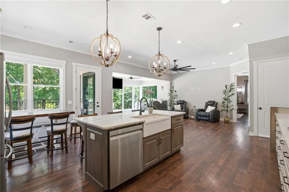 420 Thompson Creek Park Road Dawsonville, GA 30534