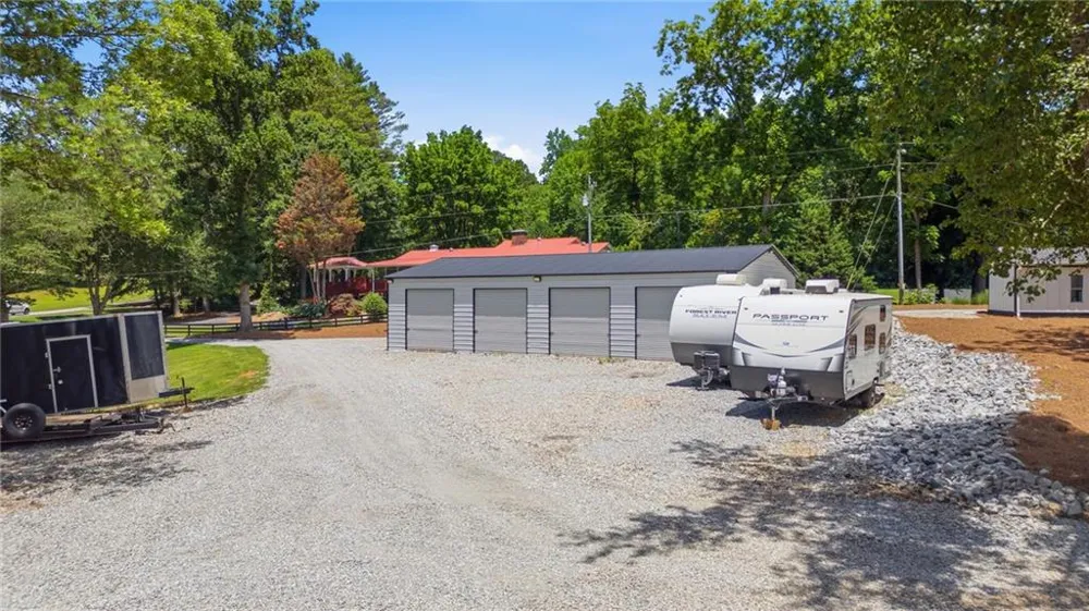 420 Thompson Creek Park Road Dawsonville, GA 30534
