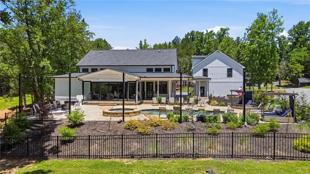 420 Thompson Creek Park Road Dawsonville, GA 30534