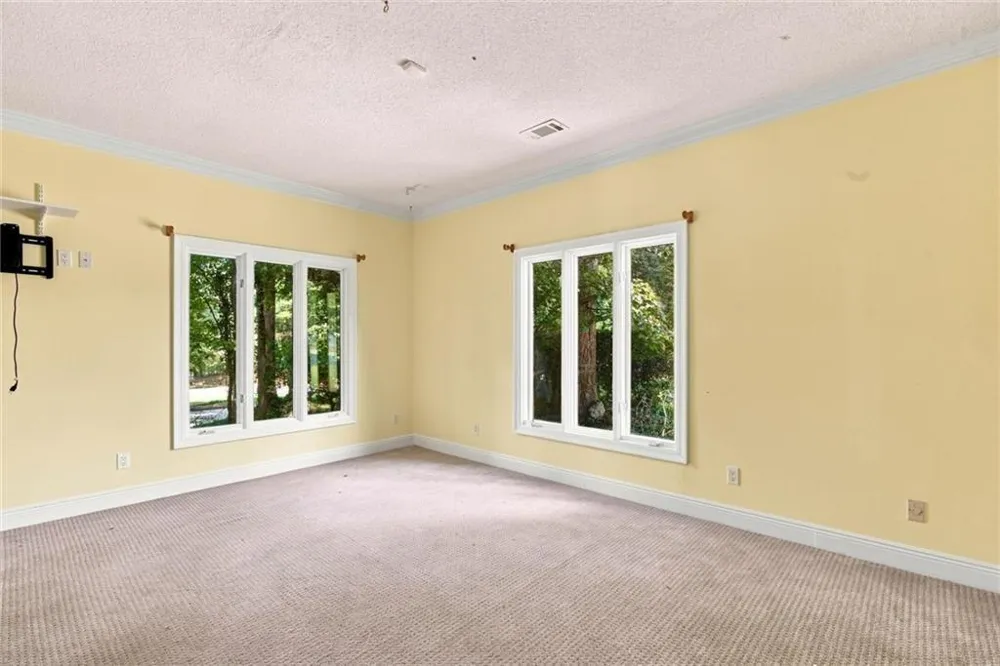 12110 Willow Run Road Roswell, GA 30075