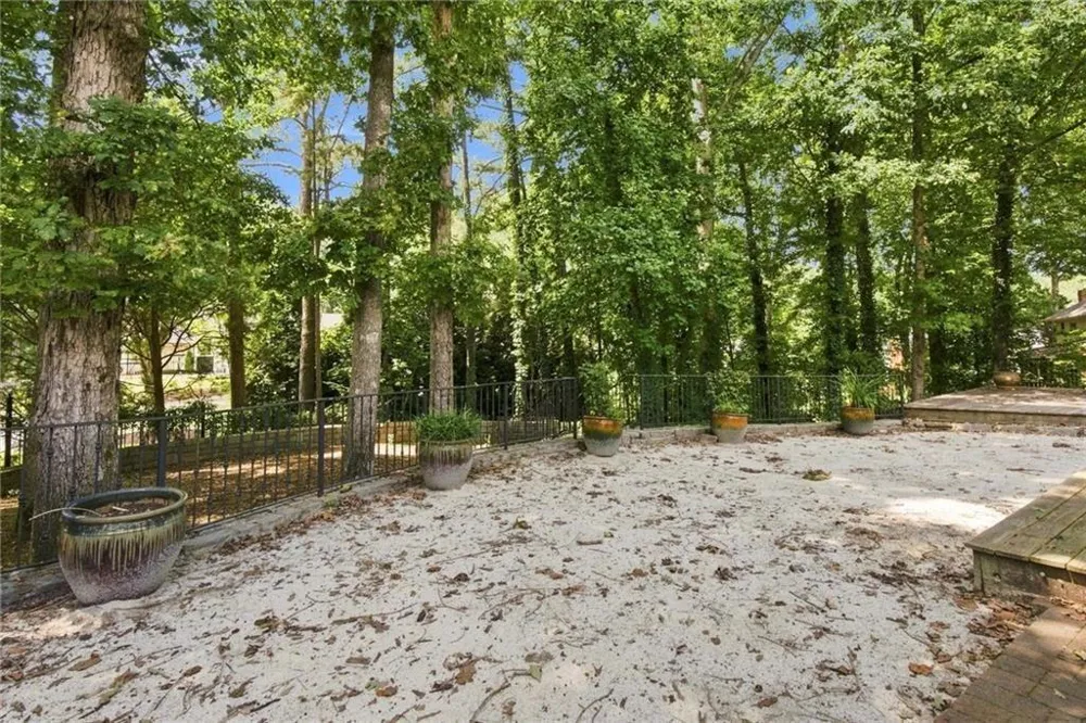 12110 Willow Run Road Roswell, GA 30075