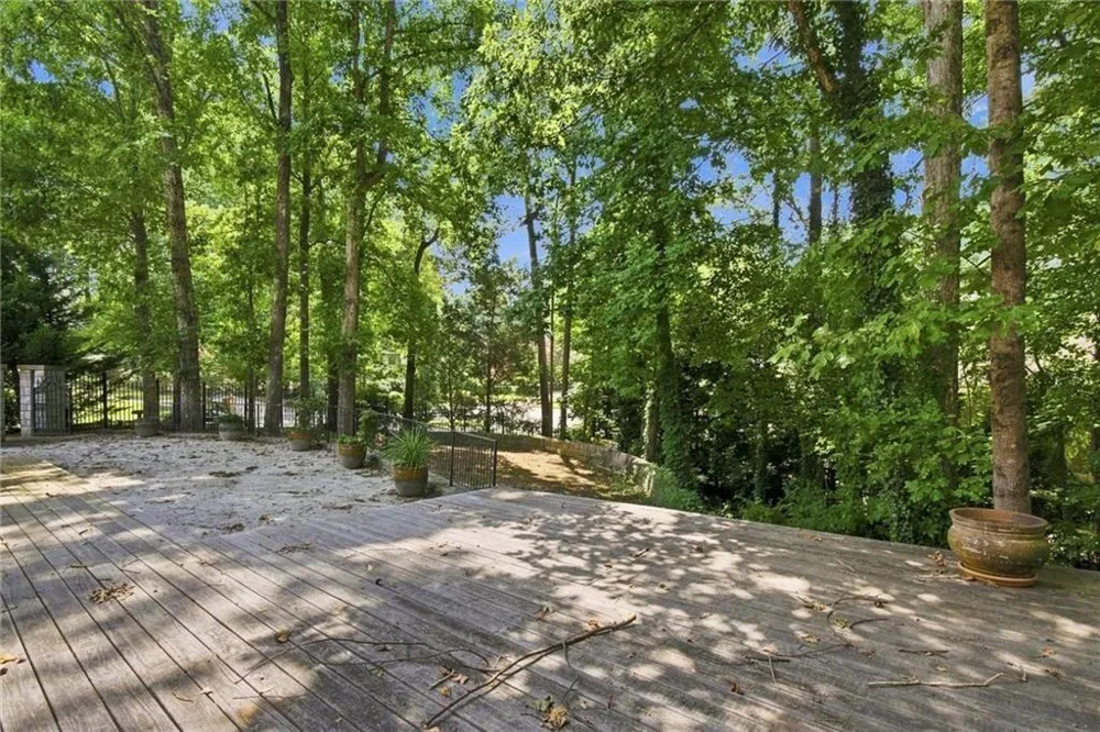 12110 Willow Run Road Roswell, GA 30075
