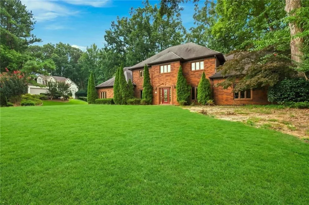 12110 Willow Run Road Roswell, GA 30075