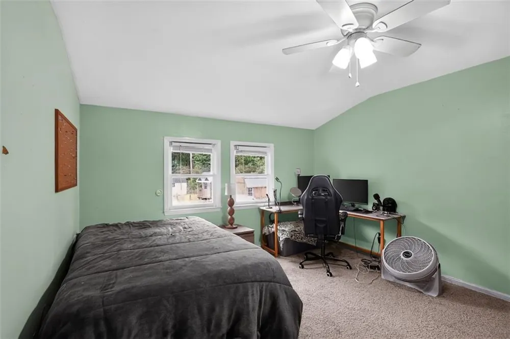 370 Devilla Trace Fayetteville, GA 30214