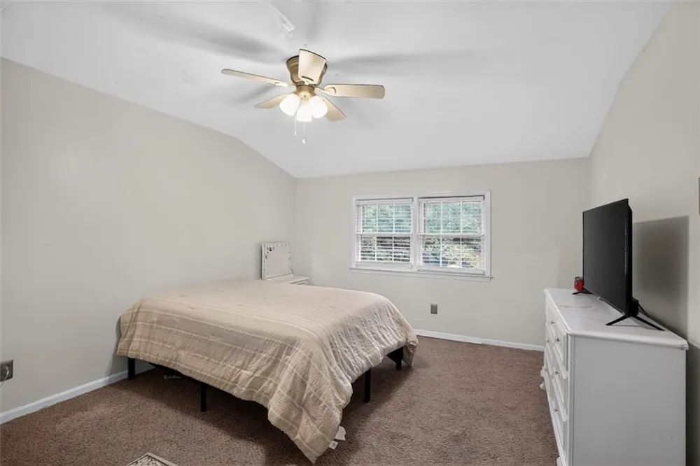 370 Devilla Trace Fayetteville, GA 30214