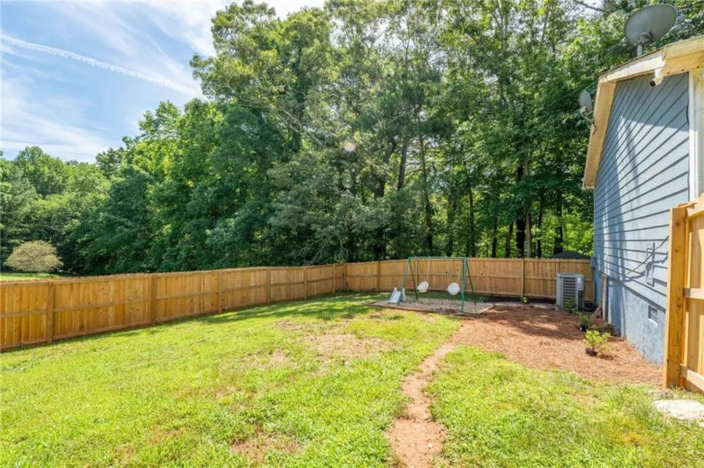950 Duck Thurmond Road Dawsonville, GA 30534