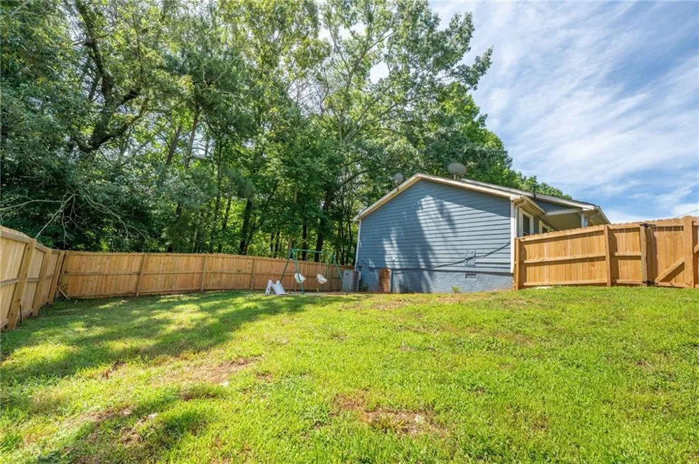 950 Duck Thurmond Road Dawsonville, GA 30534