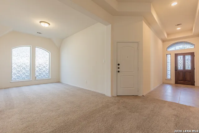 2133 RANGE RD Seguin, TX 78155