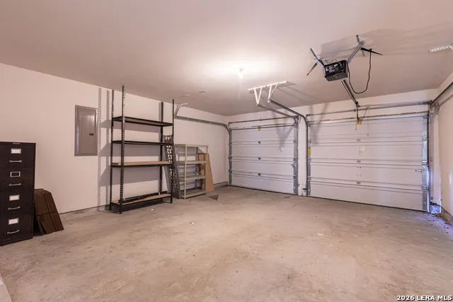 2133 RANGE RD Seguin, TX 78155