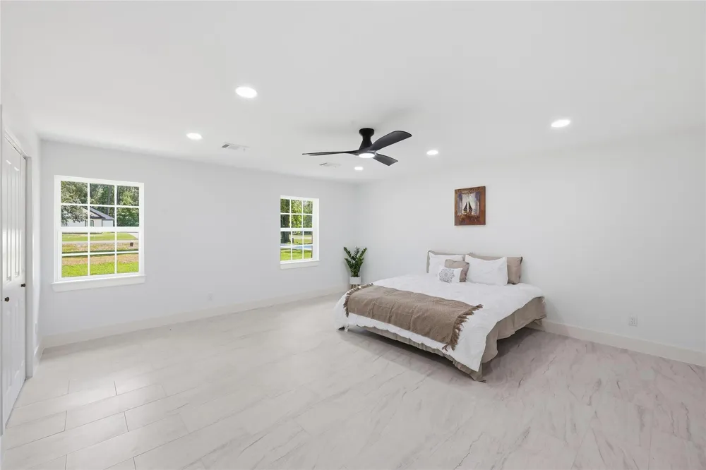 13570 Moss Hill Drive Beaumont, TX 77713