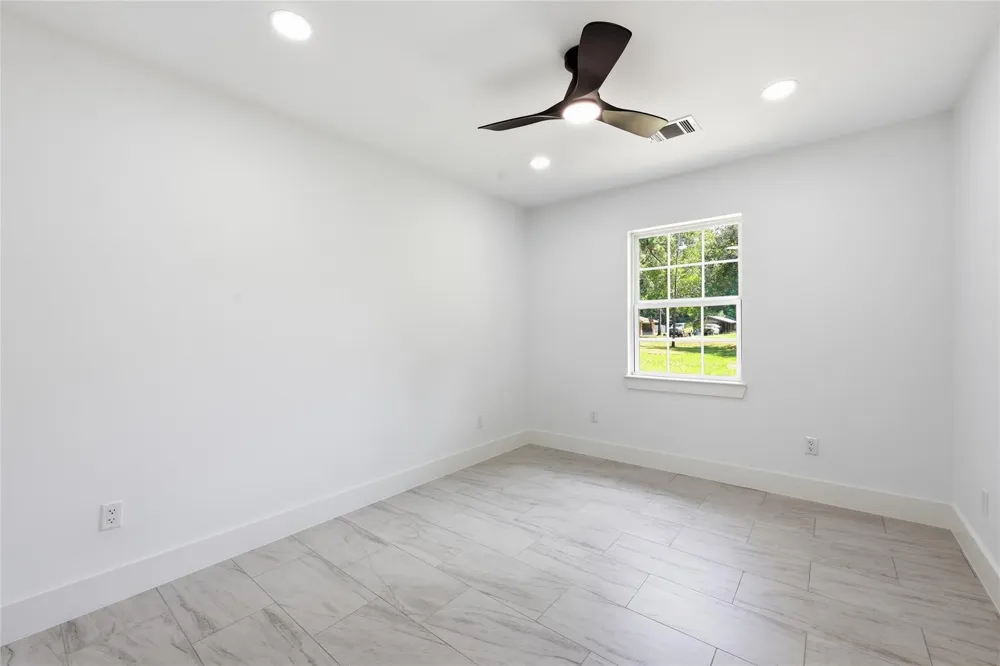 13570 Moss Hill Drive Beaumont, TX 77713