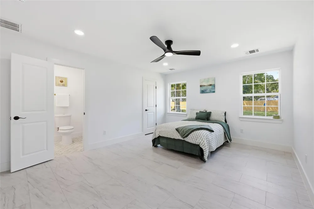 13570 Moss Hill Drive Beaumont, TX 77713