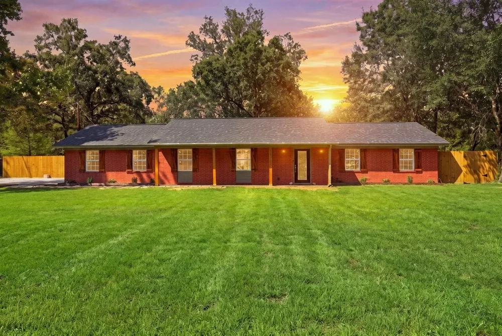 13570 Moss Hill Drive Beaumont, TX 77713