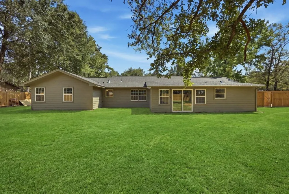 13570 Moss Hill Drive Beaumont, TX 77713