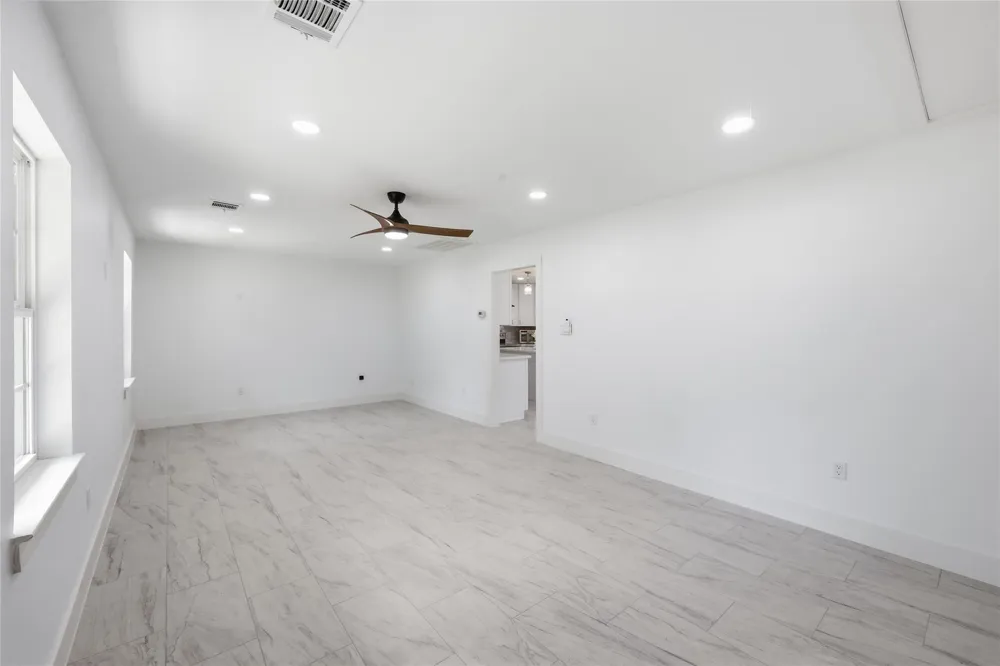 13570 Moss Hill Drive Beaumont, TX 77713