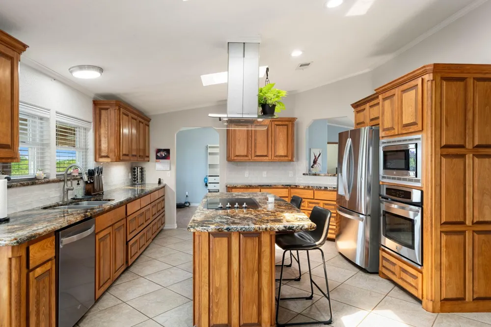 7493 Fm 365 Road Beaumont, TX 77705