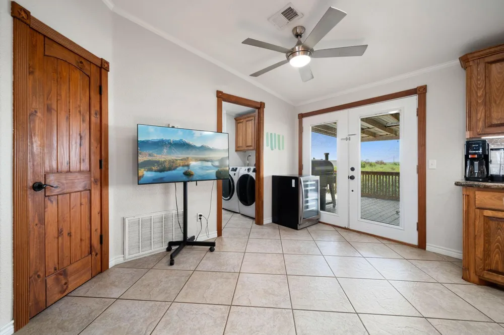 7493 Fm 365 Road Beaumont, TX 77705