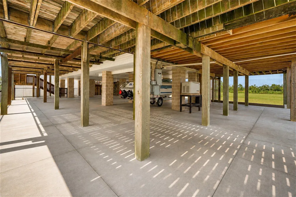 7493 Fm 365 Road Beaumont, TX 77705