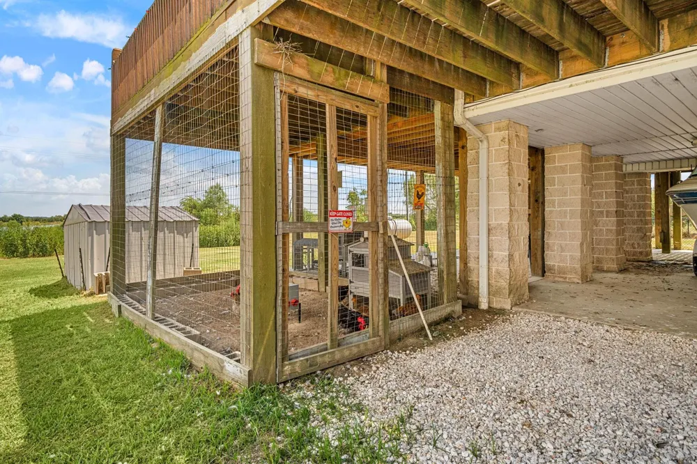 7493 Fm 365 Road Beaumont, TX 77705