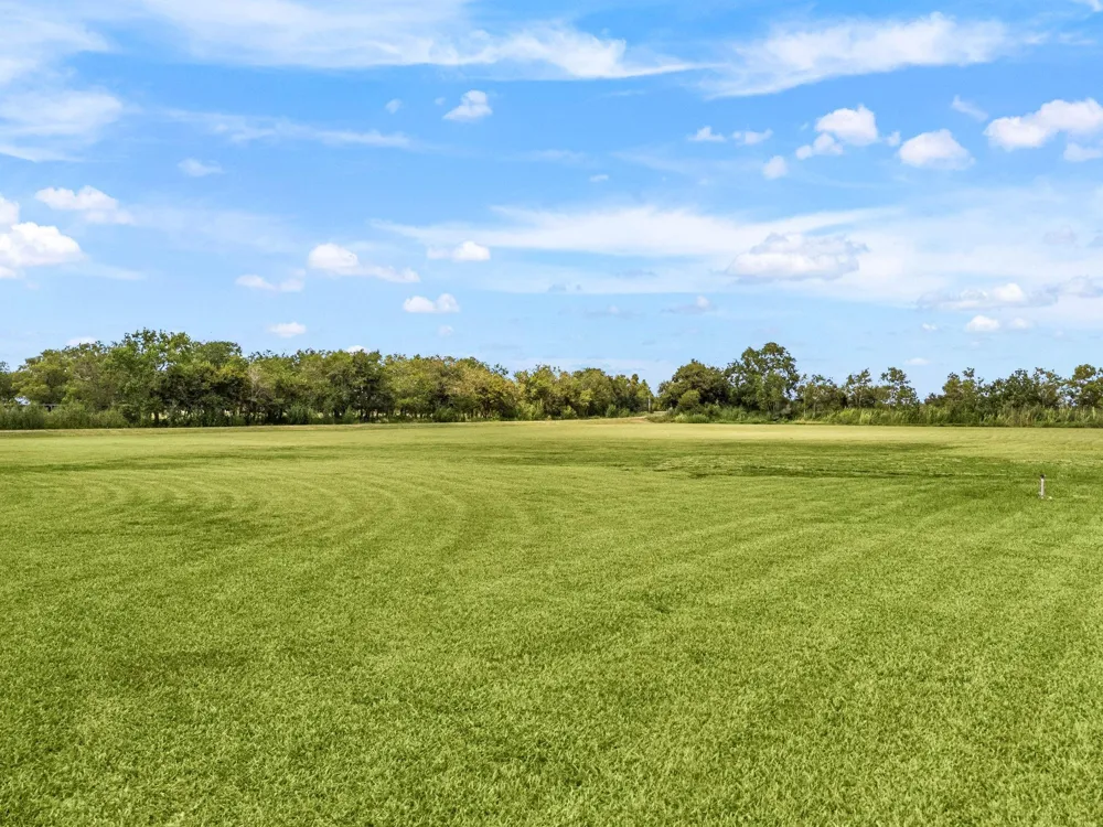 7493 Fm 365 Road Beaumont, TX 77705