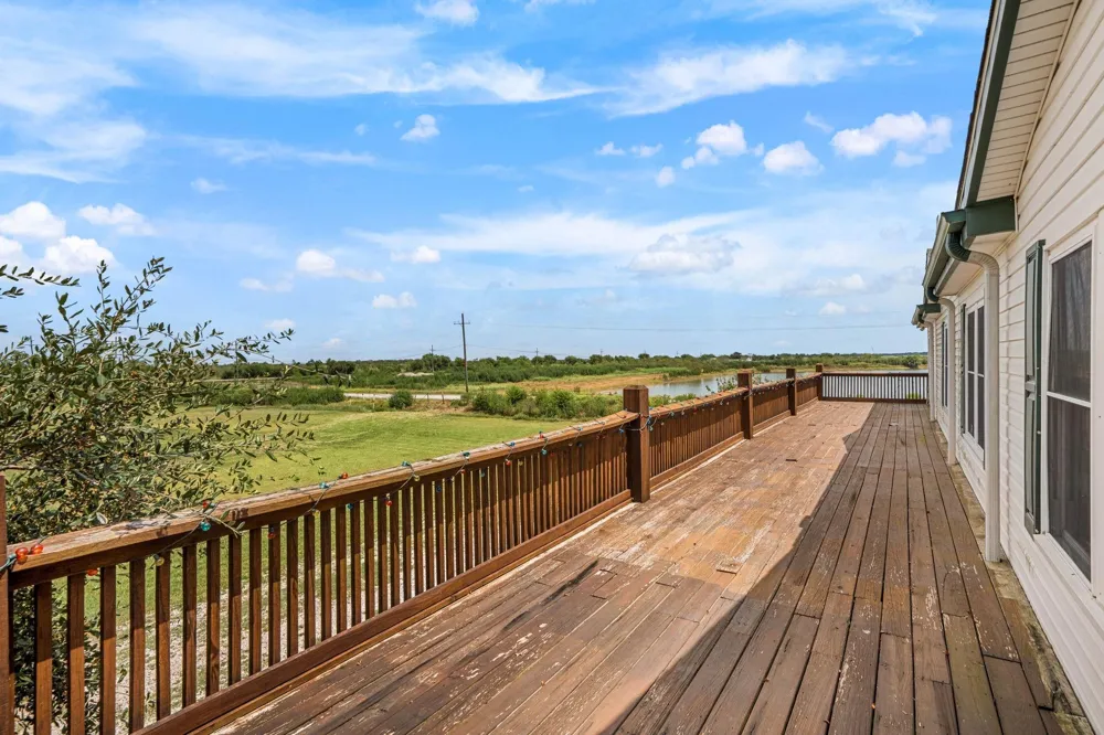 7493 Fm 365 Road Beaumont, TX 77705
