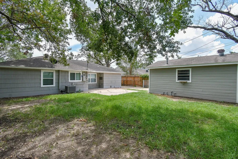 7406 Schiller Street Houston, TX 77055