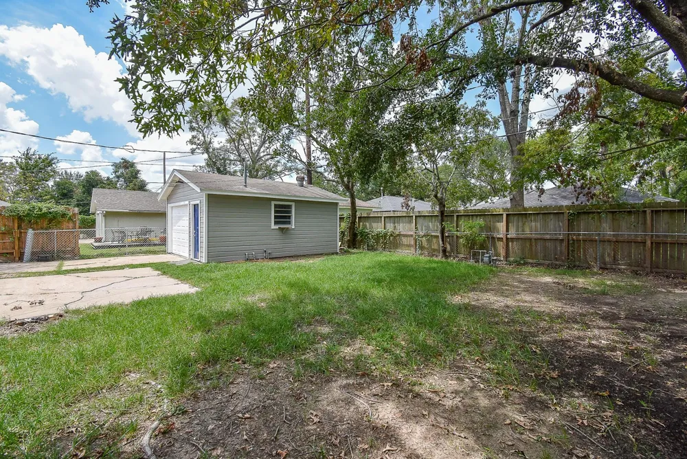 7406 Schiller Street Houston, TX 77055